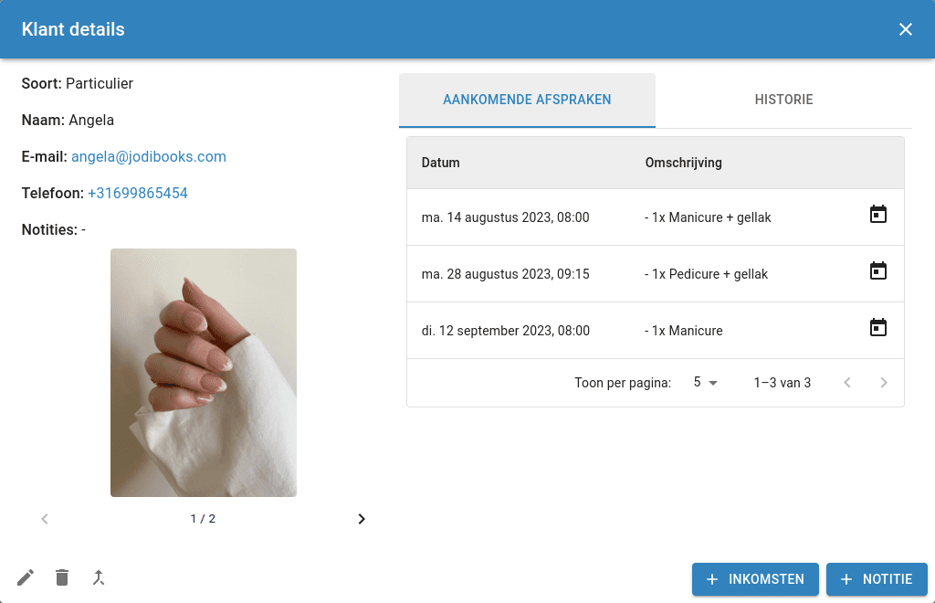 Klant details scherm van jodiBooks met knoppen om klant te bellen en te mailen